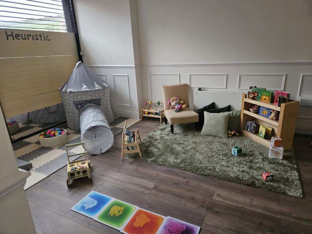 Calm nursery environment near Walthamstow with cosy reading area and soft play space