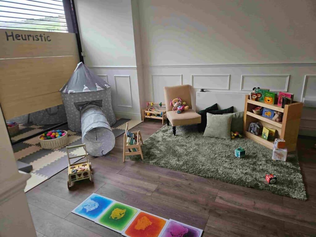 Calm baby room at nursery in Leyton E10 with natural materials and cosy environment